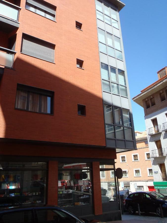 El Balconcito De San Millan Apartment Segovia Bagian luar foto